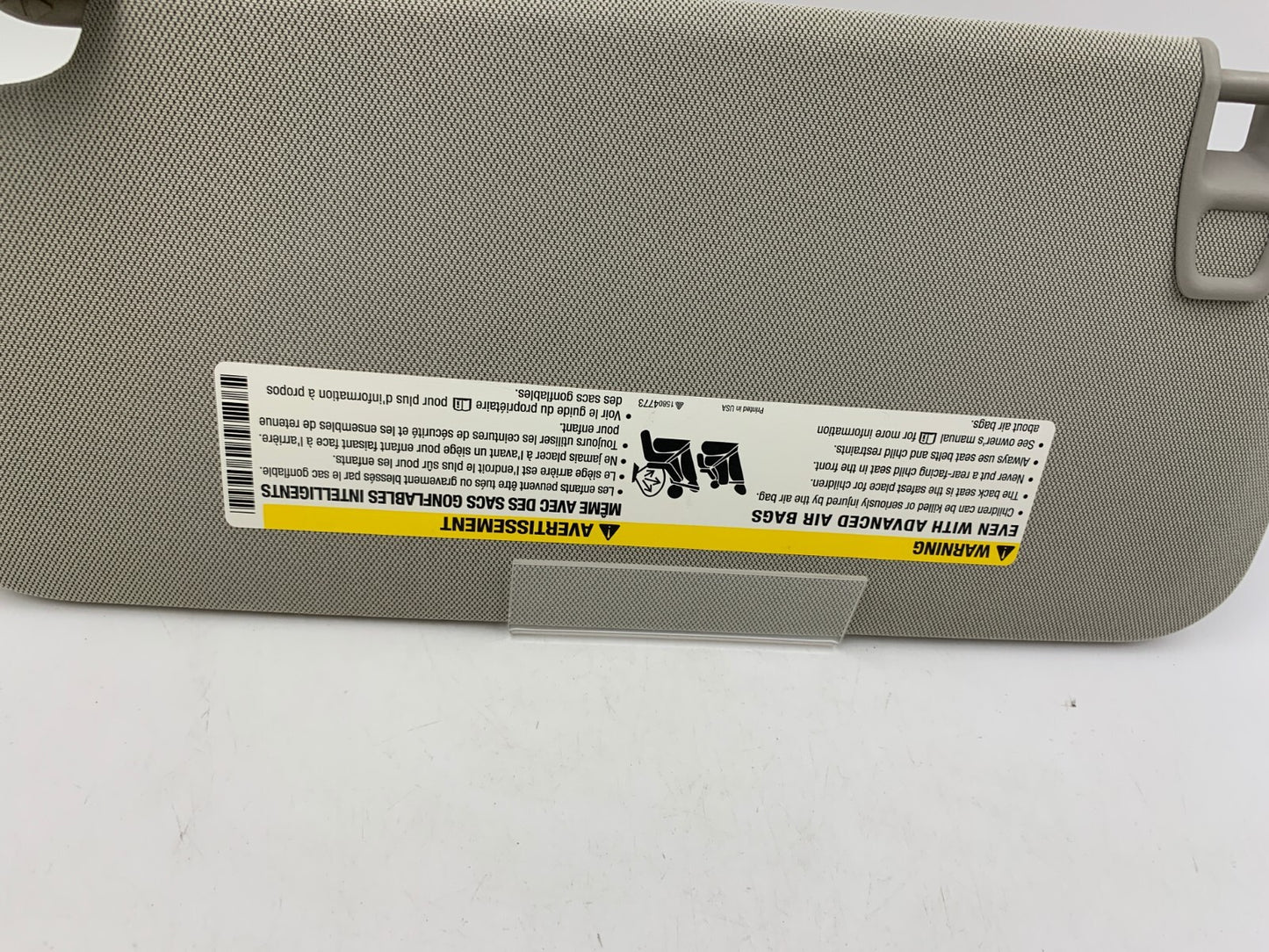 2013-2021 Buick Encore Passenger Sun Visor Gray Illuminated OEM C01B14010
