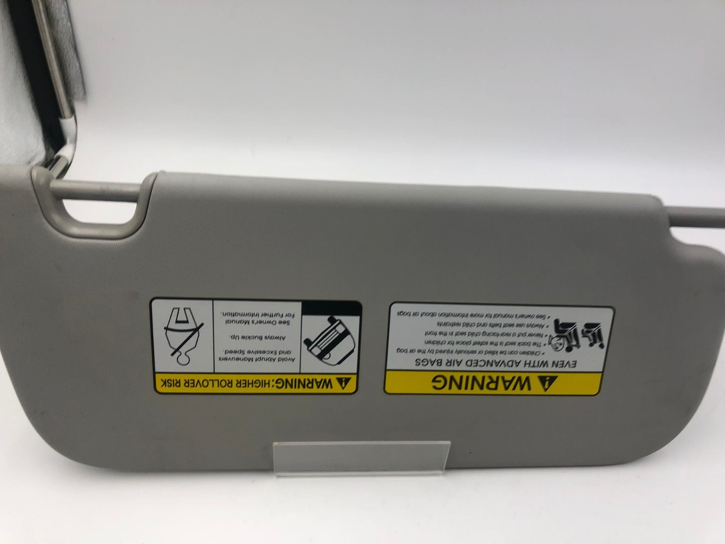 2014-2019 Kia Soul Driver Sun Visor Gray Illuminated OEM E01B18024