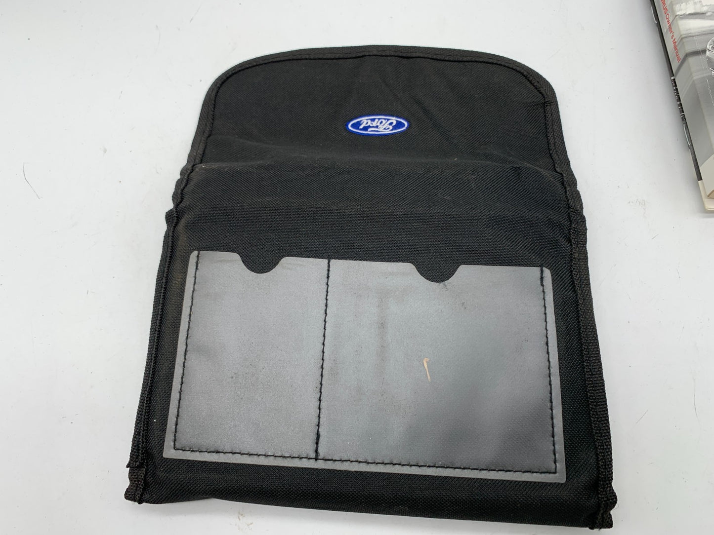 2014 Ford Taurus Owners Manual Set with Case OEM D01B63012