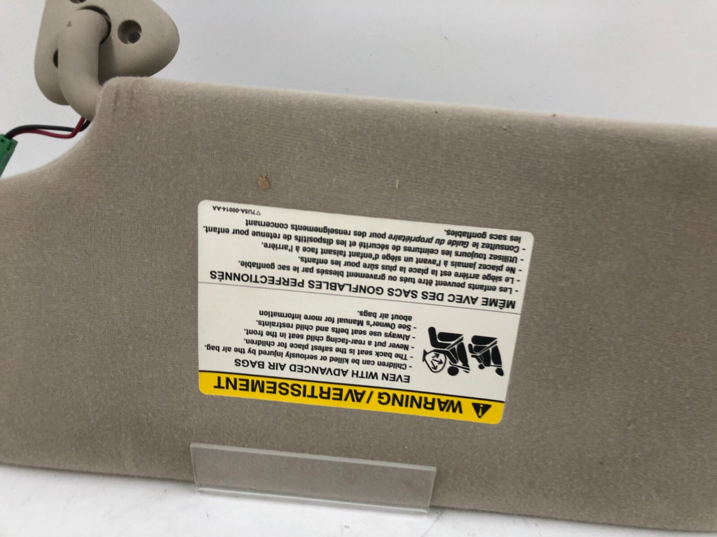 2008-2009 Mercury Sable Passenger Sun Visor Tan Illuminated OEM B02B29003