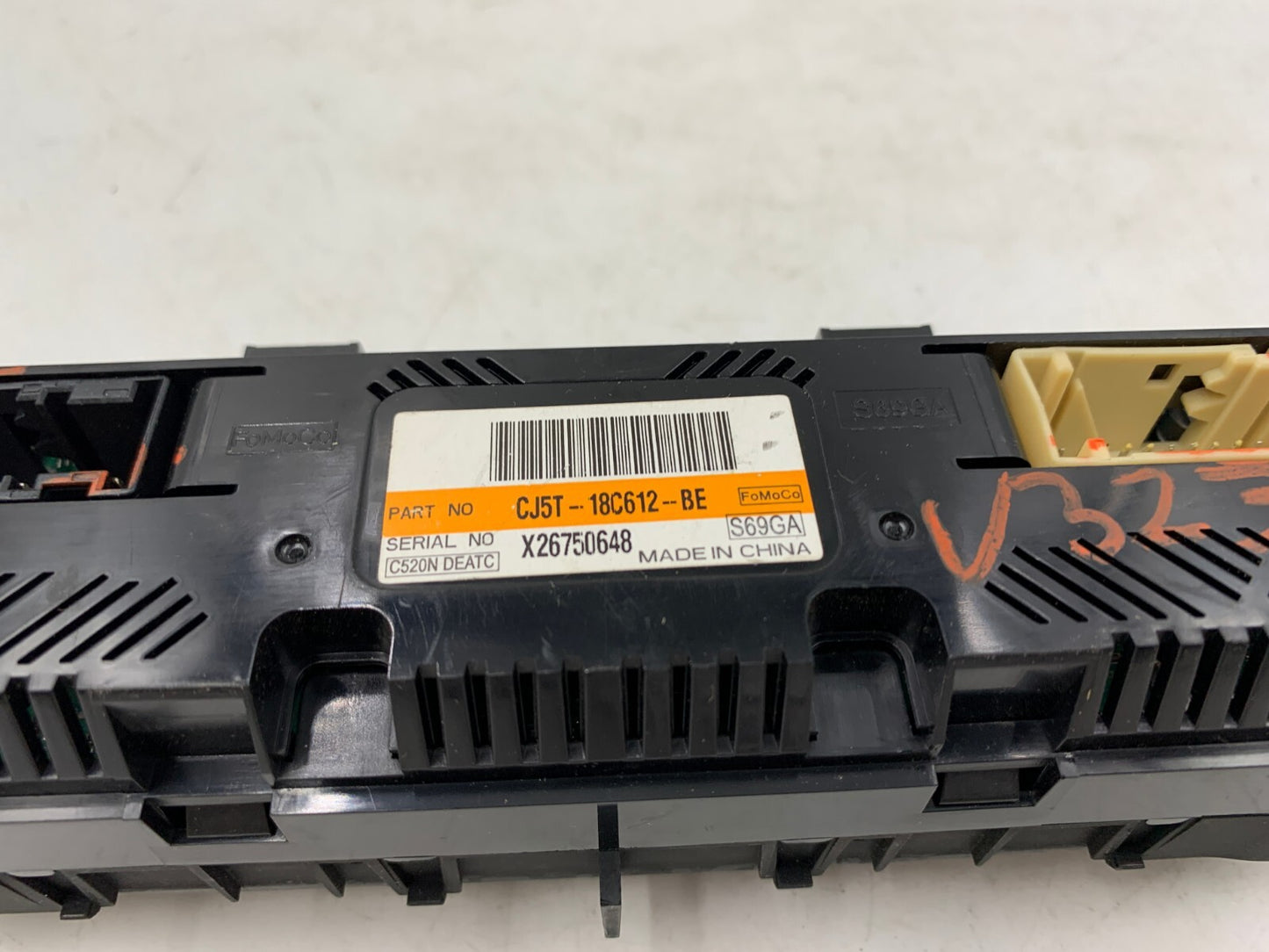 2015-2016 Ford Escape AC Heater Climate Control Unit OEM B03B55034