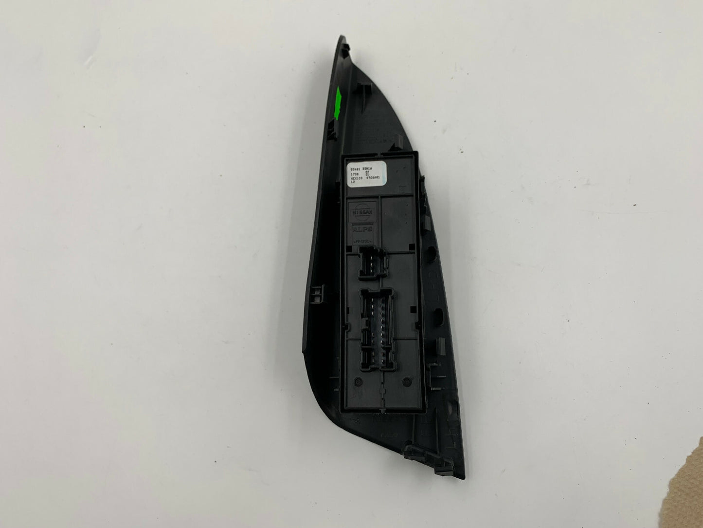 2013-2019 Nissan Sentra Master Power Window Switch OEM B04014