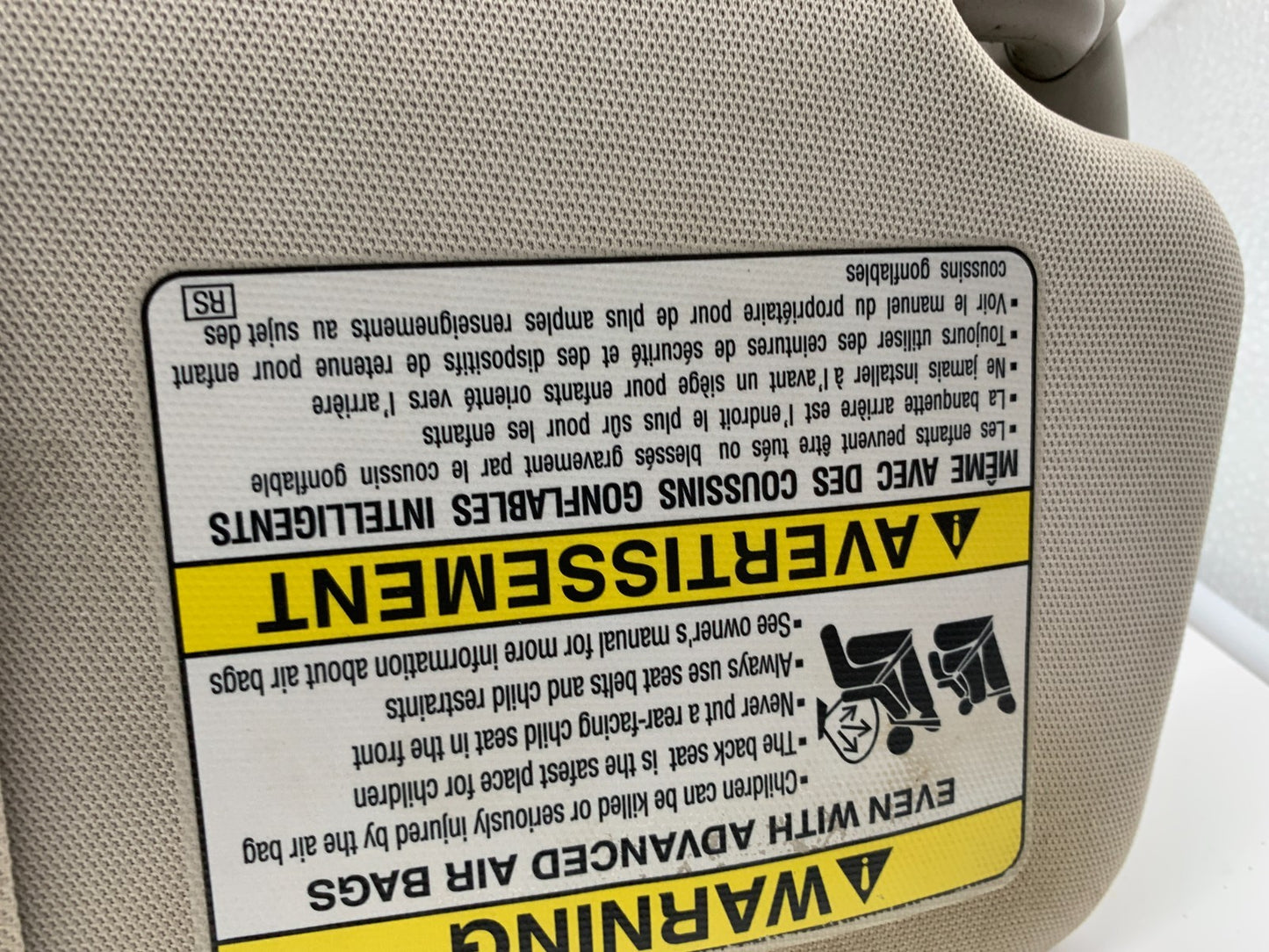 2010-2014 Subaru Legacy Driver Sun Visor Gray Illuminated OEM