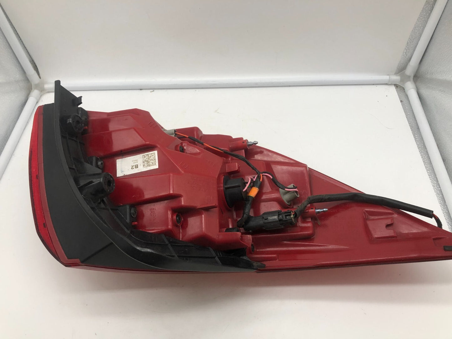 2014-2016 Kia Sportage Passenger Side Tail Light Taillight OEM A03B22050
