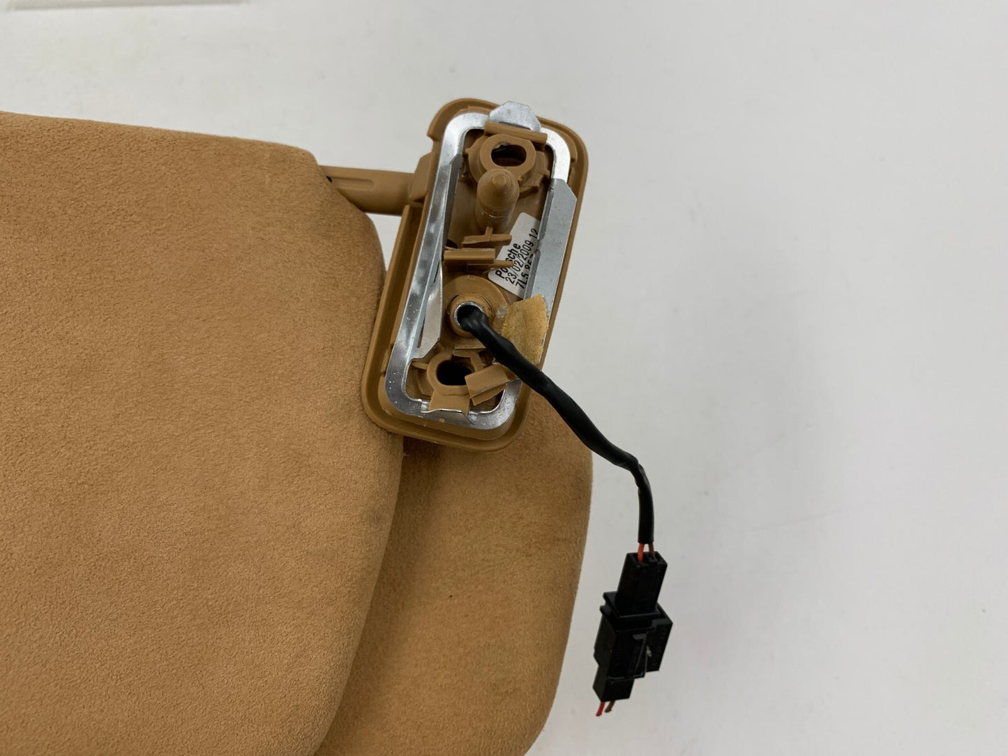 2008-2010 Porsche Cayenne Passenger Sun Visor Brown Illuminated C01B56006