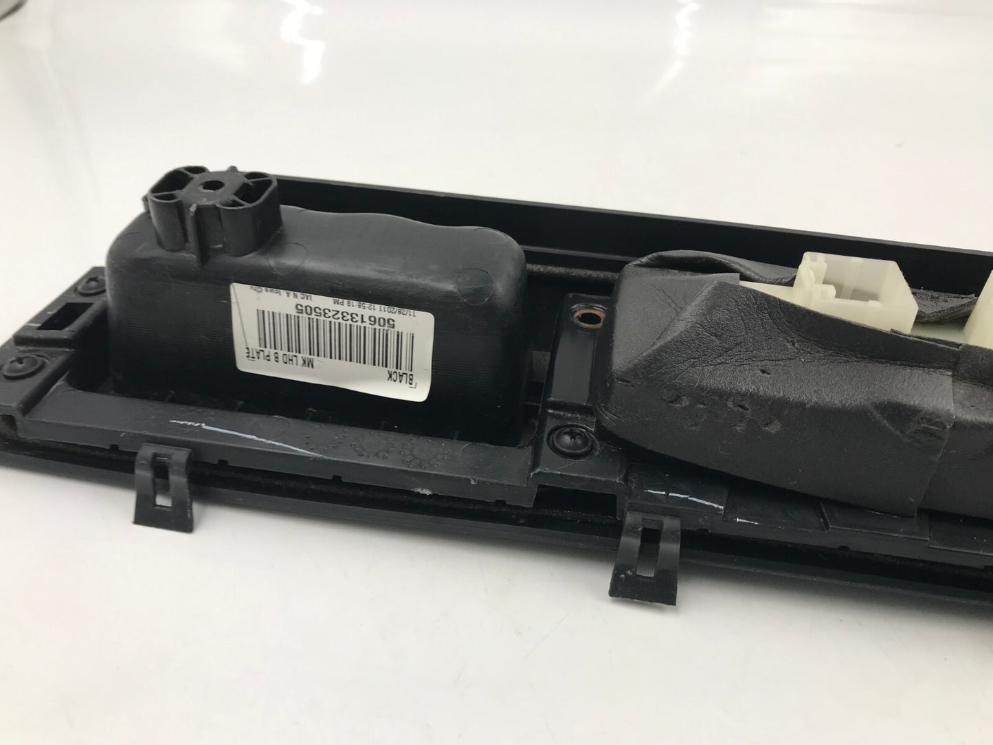 2011-2014 Chrysler 200 Master Power Window Switch OEM B01B17025