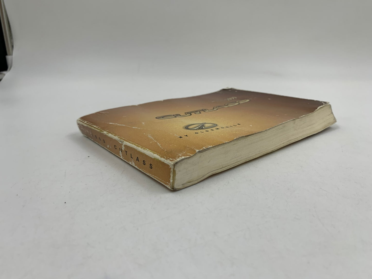 1999 Oldsmobile Cutlass Owners Manual OEM A04B56032