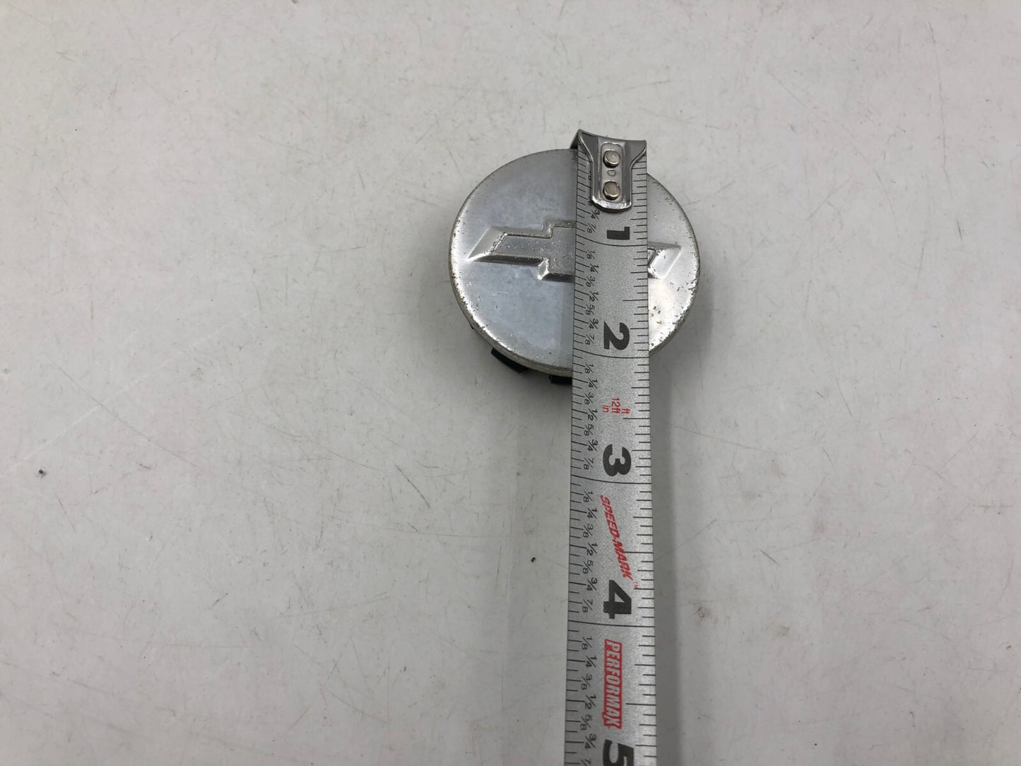 Chevrolet Rim Wheel Center Cap Set Silver OEM D04B31086