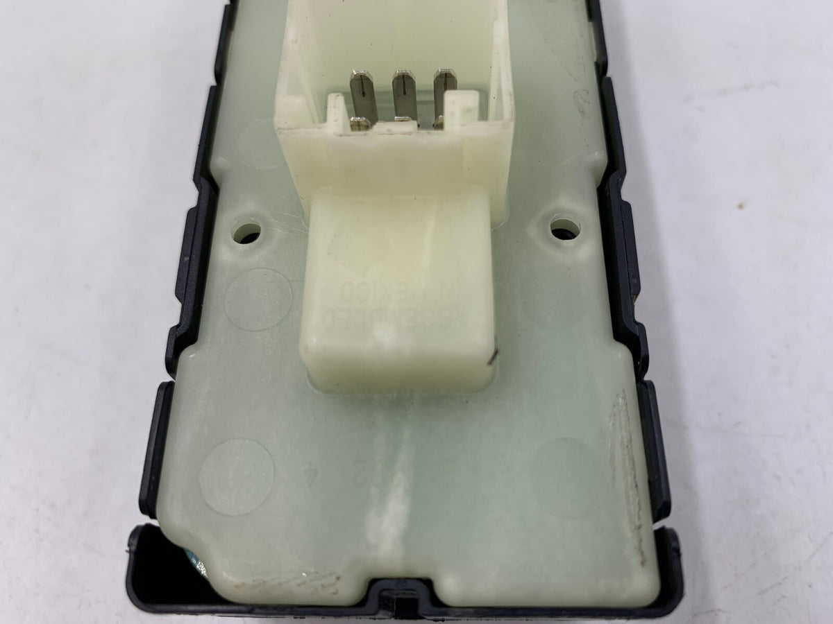 2011-2017 Jeep Patriot Master Power Window Switch OEM D04B10027