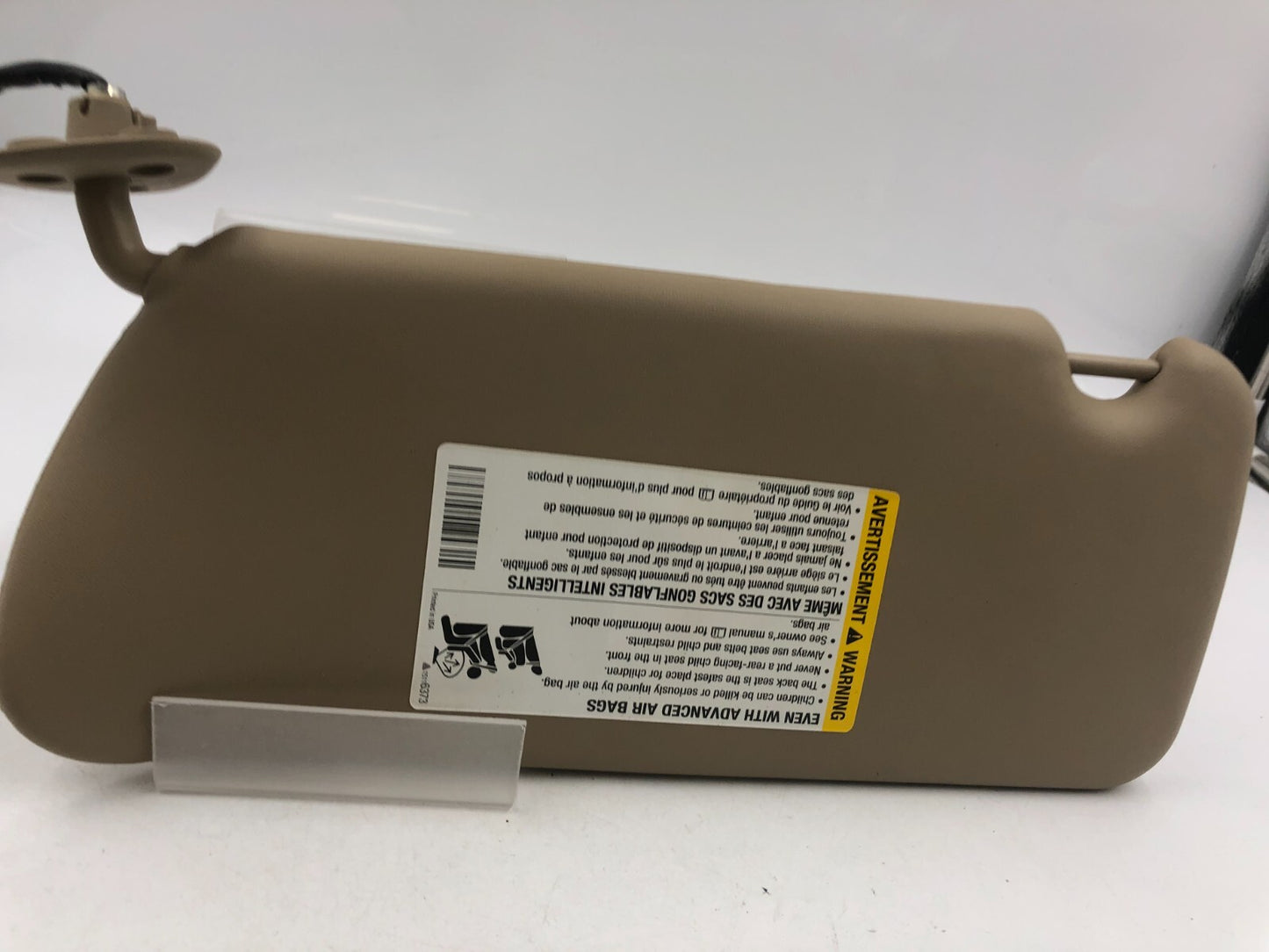 2004-2009 Cadillac SRX Passenger Sun Visor Tan Illuminated OEM A03B40038