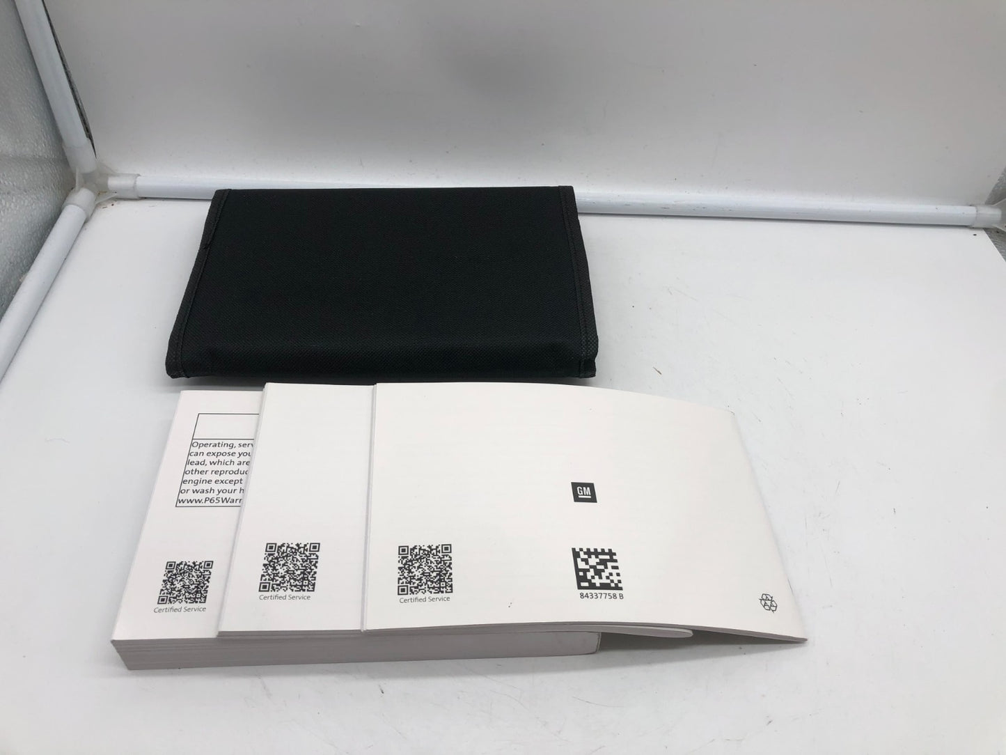 2020 Buick Encore GX Owners Manual Set with Case OEM A03B23040