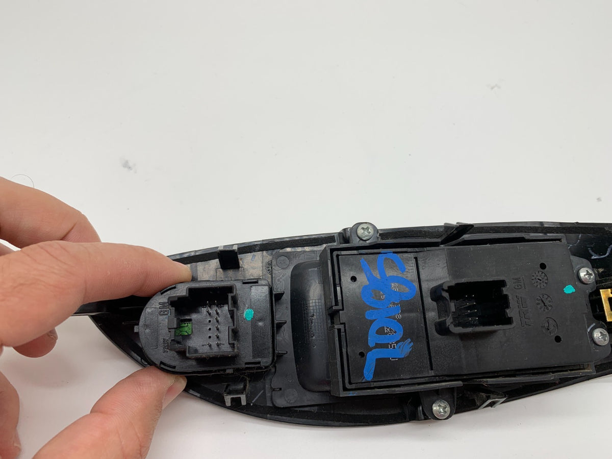 2014-2020 Chevrolet Impala Master Power Window Switch OEM A02B09017
