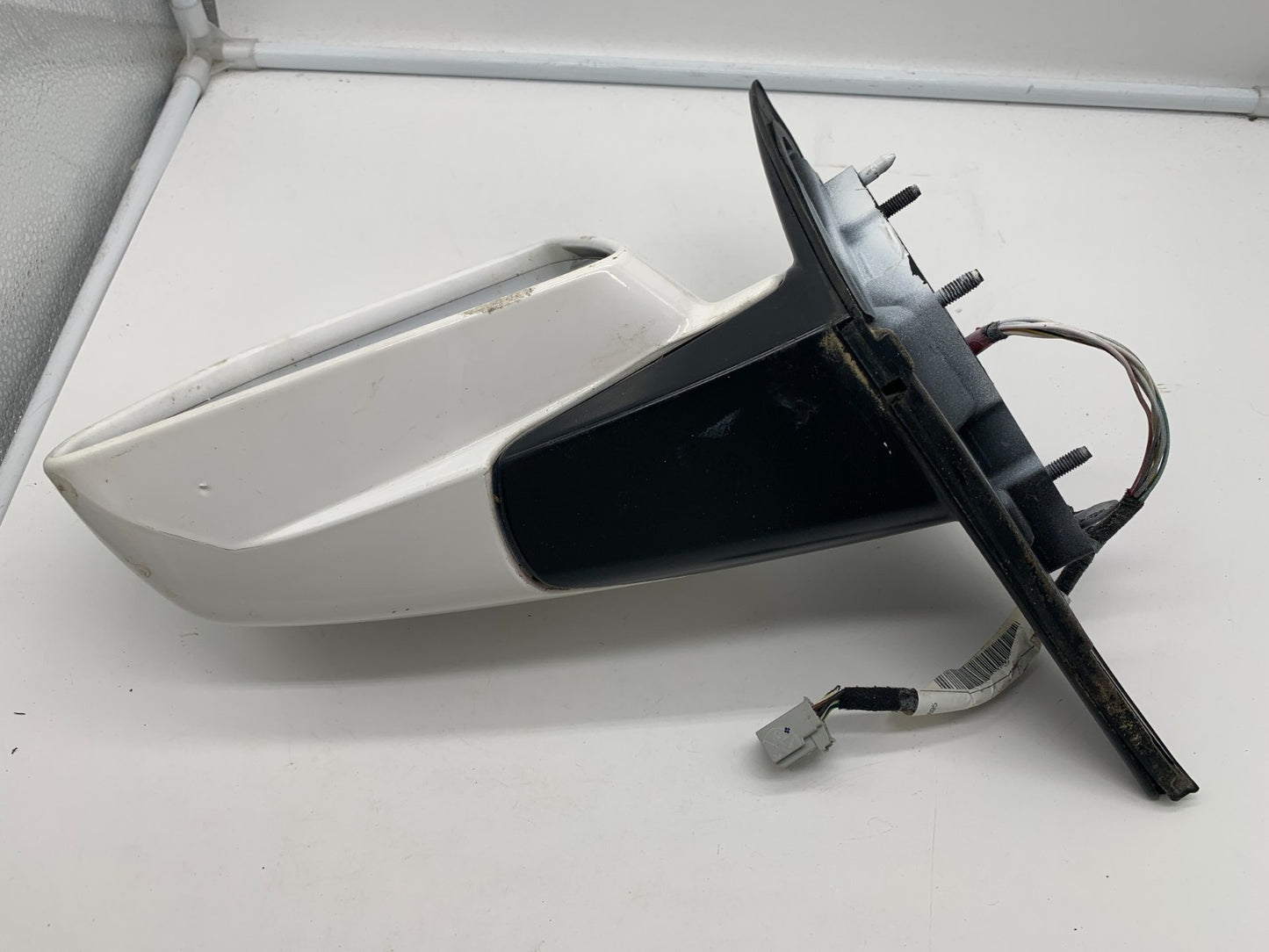 2008-2014 Cadillac CTS Driver Side View Power Door Mirror White OEM B02B27006