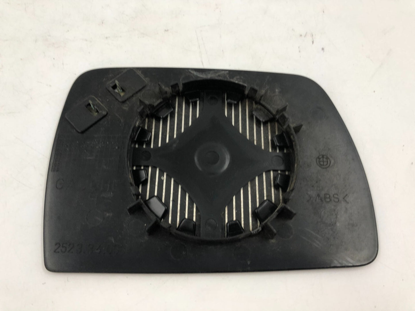 2004-2006 BMW X3 Driver Side View Power Door Mirror Glass Only OEM C03B54007