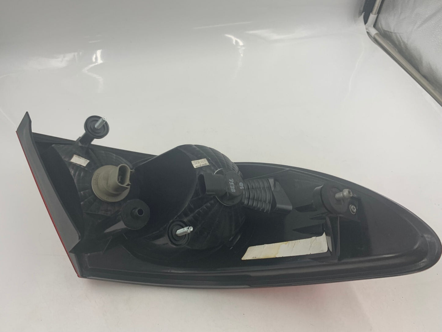 2007-2008 Chrysler Sebring Passenger Side Tail Light Taillight OEM A04B24081
