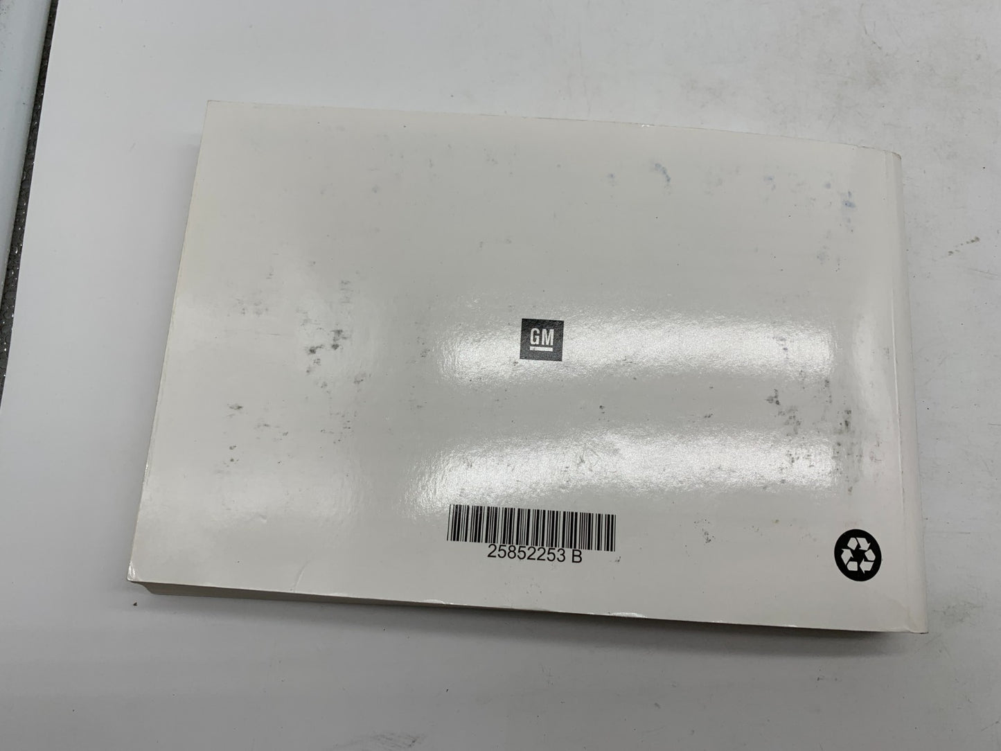 2010 Chevrolet Malibu Owners Manual Set OEM B04B24002