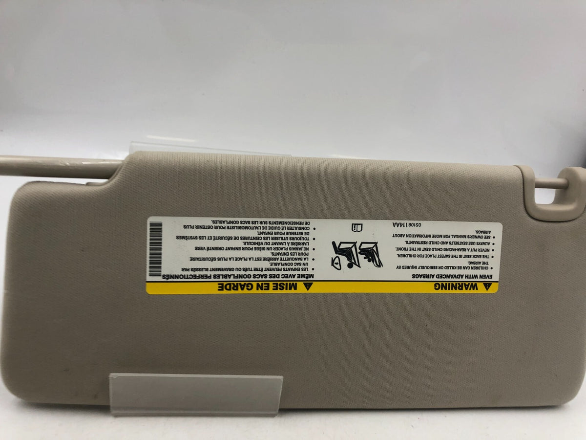 2016-2017 Chrysler 200 Sedan Passenger Sun Visor Gray Illuminated OEM B01B16039