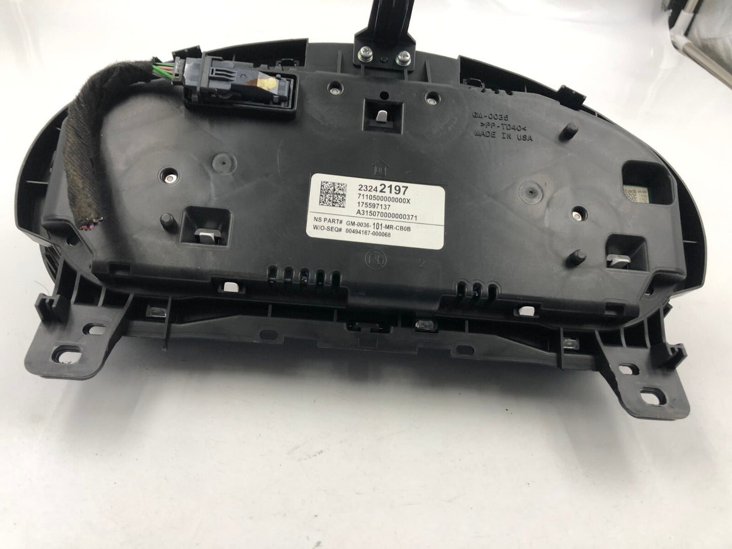 2015 Buick Regal Speedometer Instrument Cluster 11815 Miles OEM C04B64004
