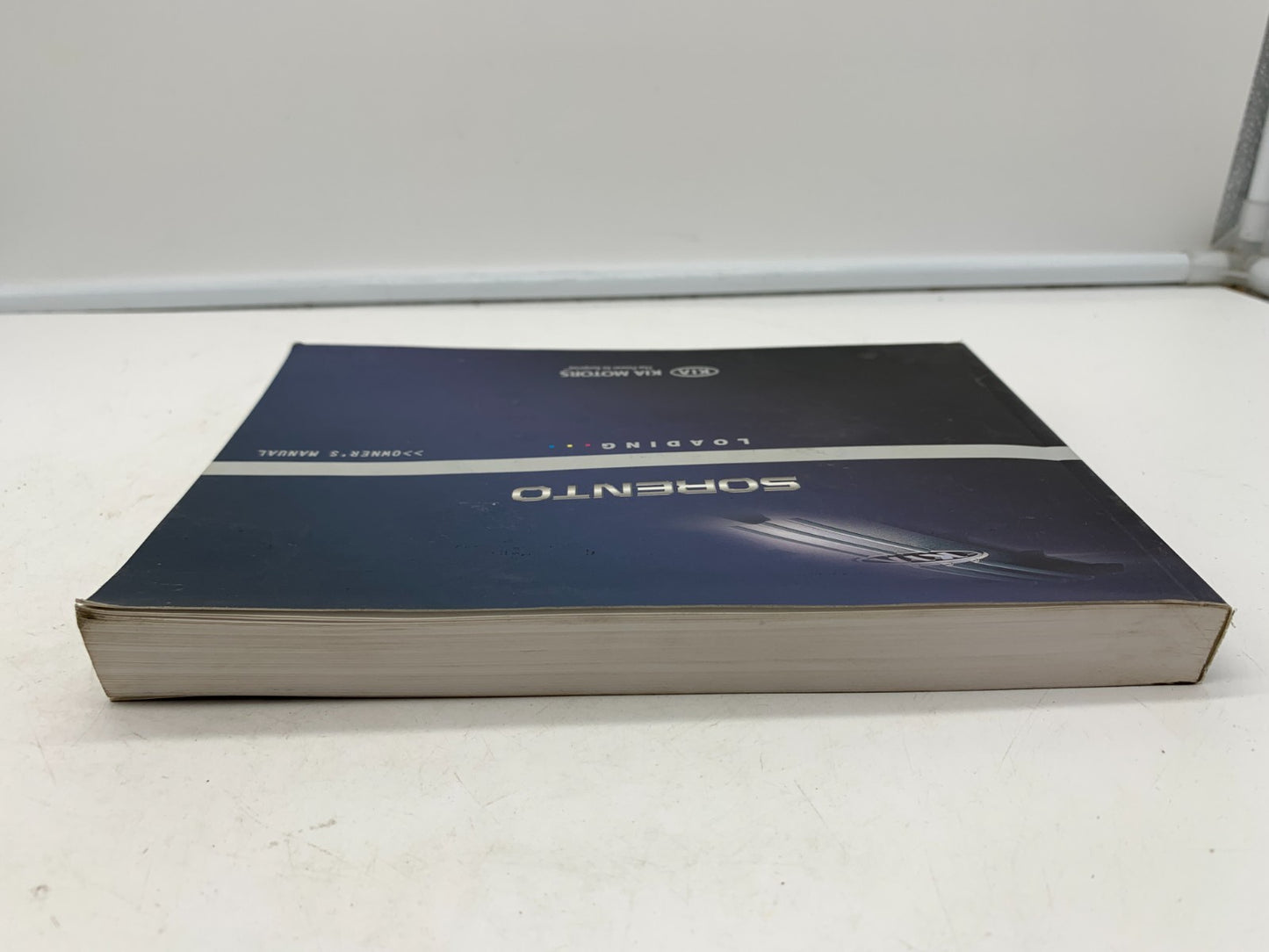 2010 Kia Sorento Owners Manual OEM D01B57014