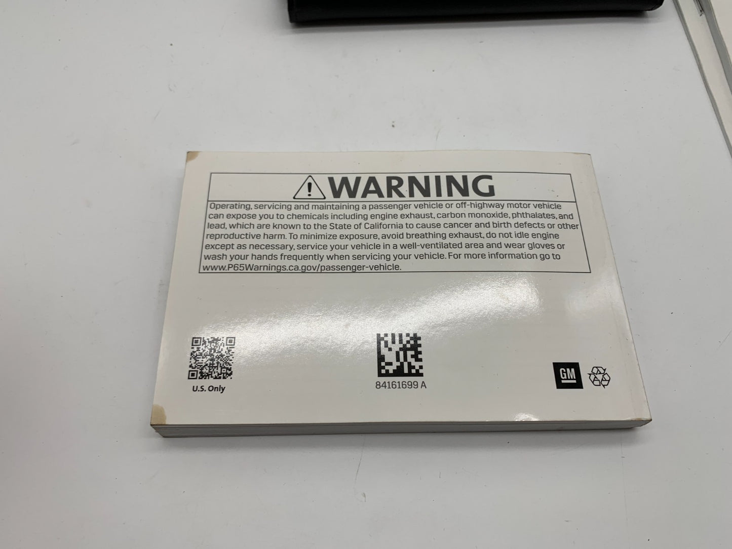 2019 Cadillac Escalade Owners Manual Set with Case OEM A01B30089