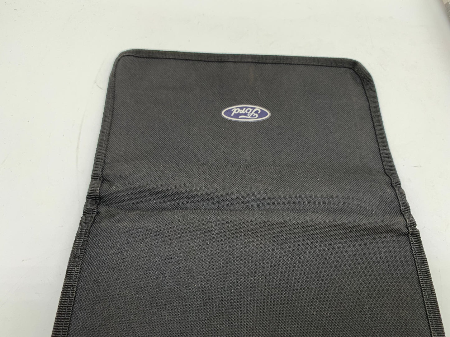 2017 Ford Fusion Owners Manual Set with Case OEM D03B14021