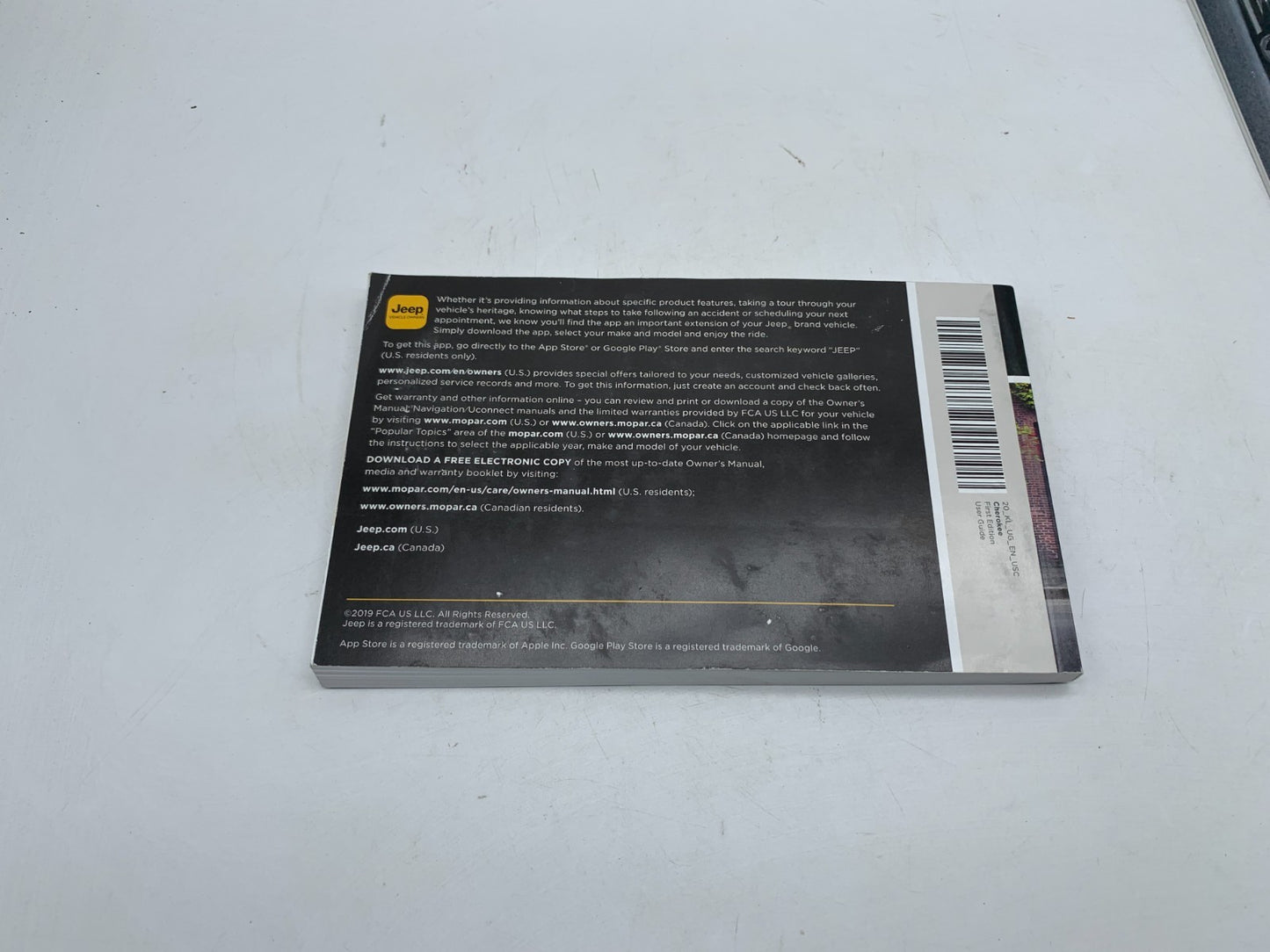 2020 Jeep Cherokee Owners Manual Set OEM D03B67012
