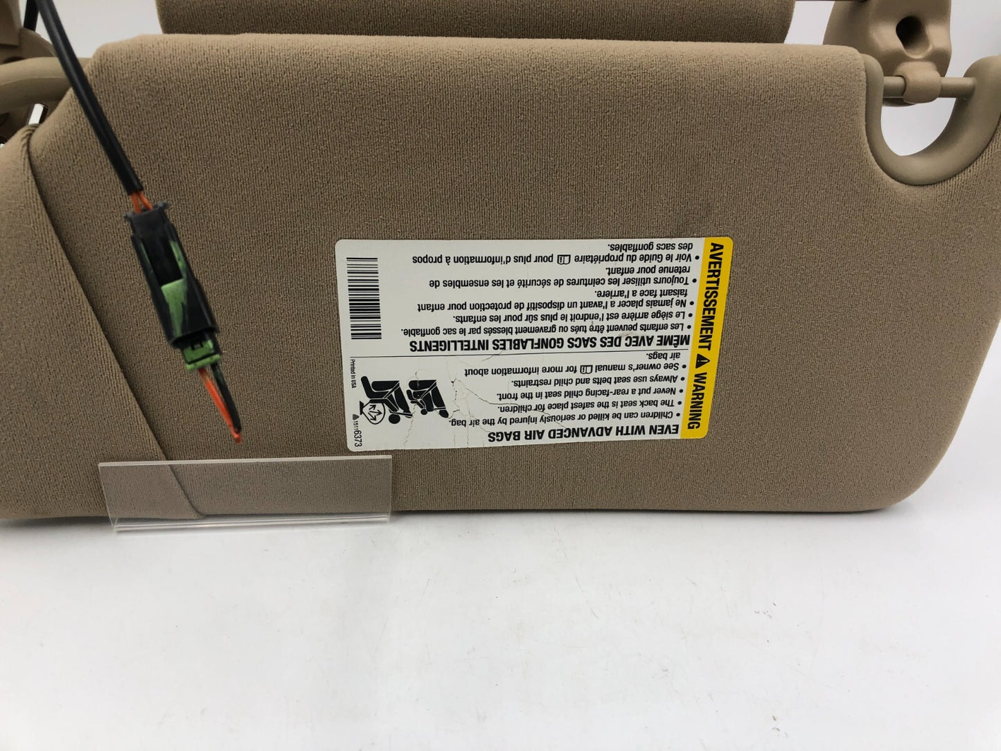 2006-2007 Cadillac DTS Passenger Sun Visor Sand OEM E01B48059