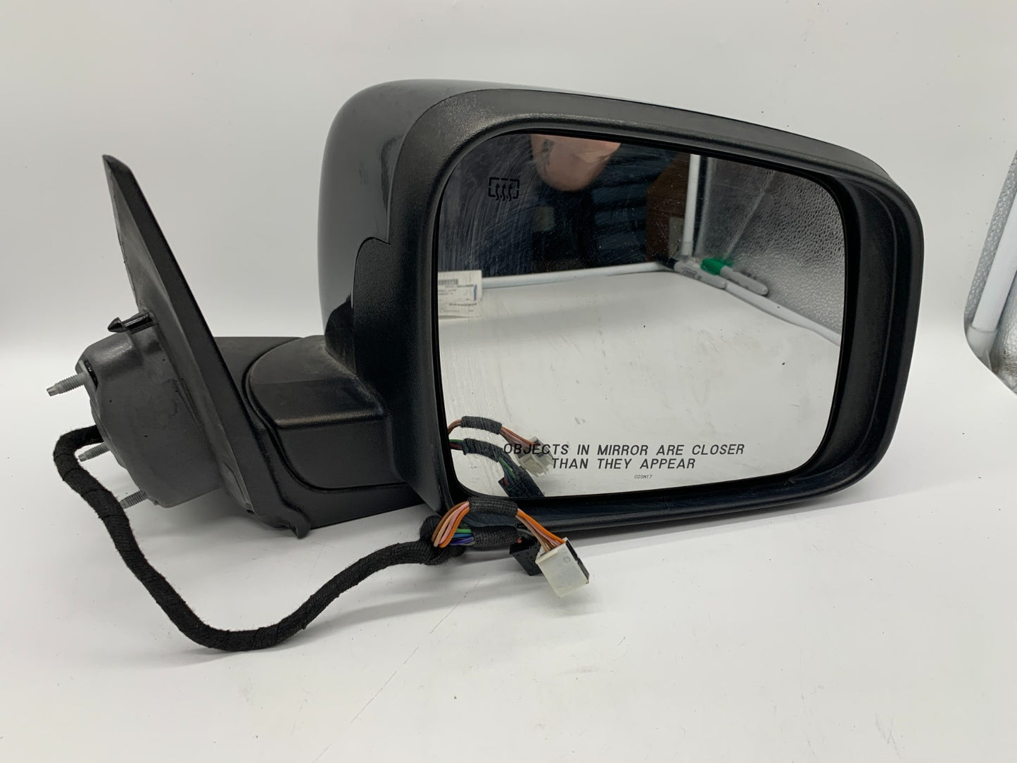 2011-2022 Dodge Durango Passenger Side View Power Door Mirror Gray B03B11050