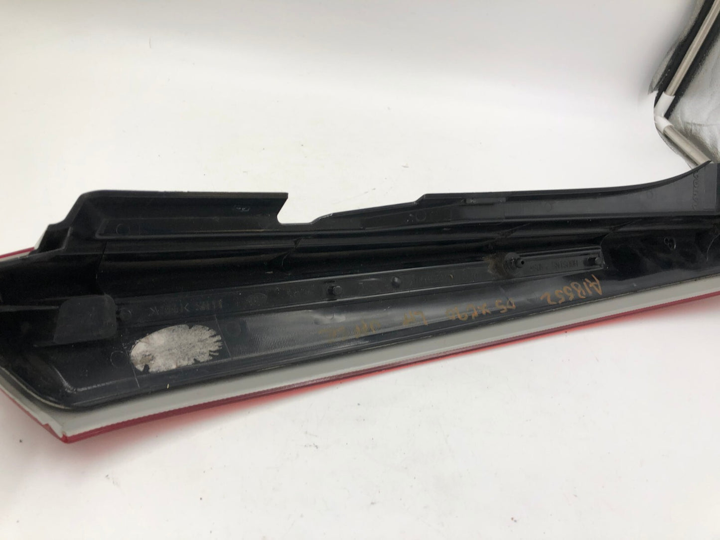 2003-2006 Volvo XC90 Driver Side Upper Tail Light Taillight OEM D03B05025