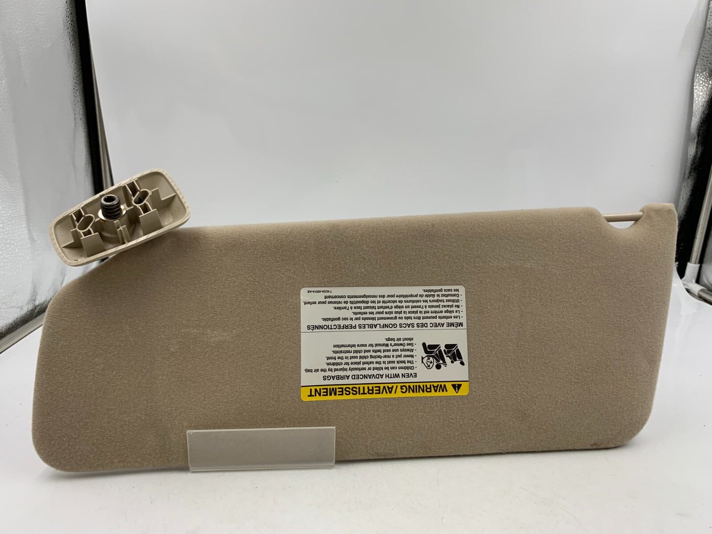 2004-2008 Ford F-150 Passenger Sun Visor Gray OEM C03B17094