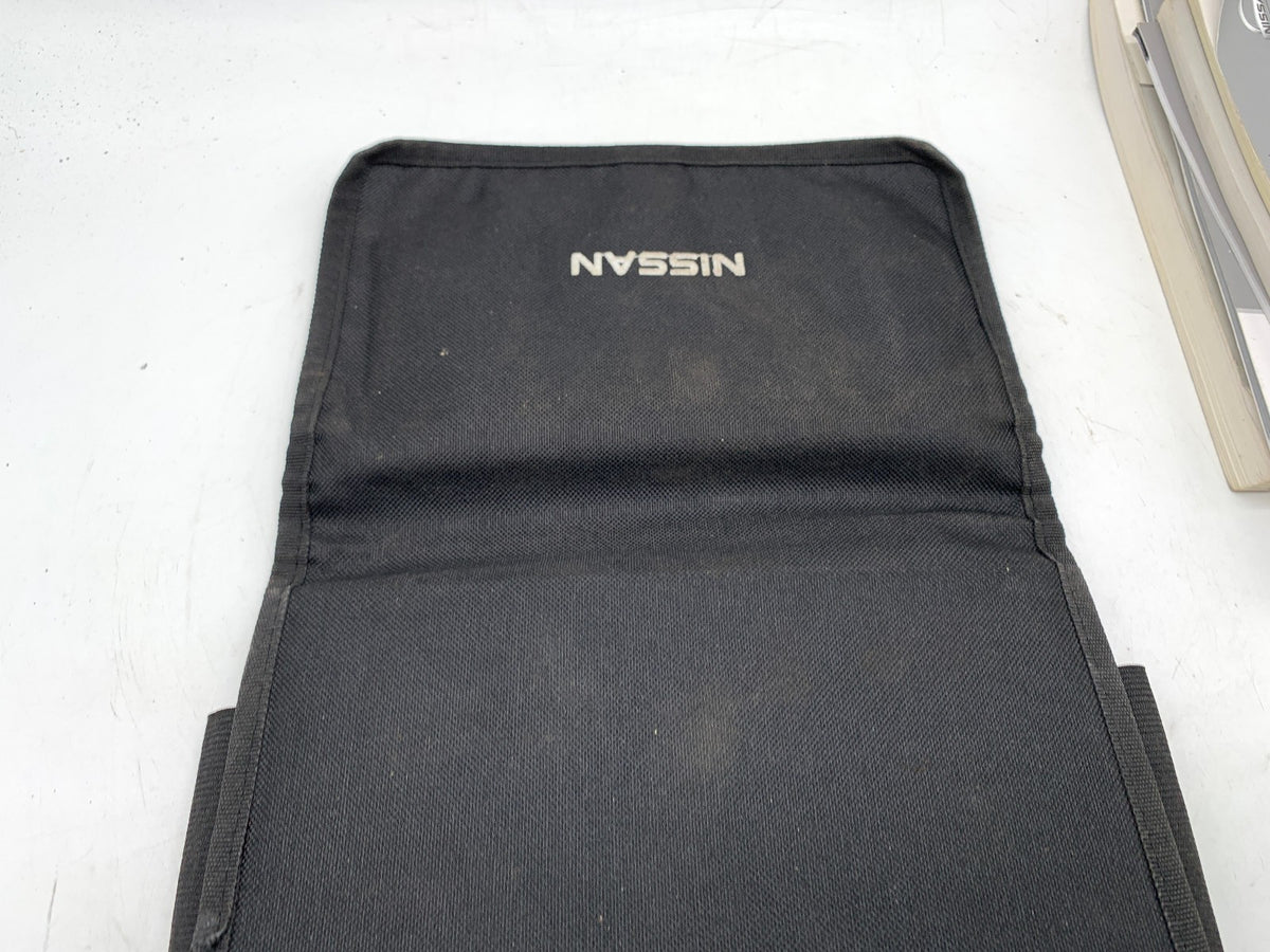 2014 Nissan Maxima Owners Manual Set with Case OEM R01B33019