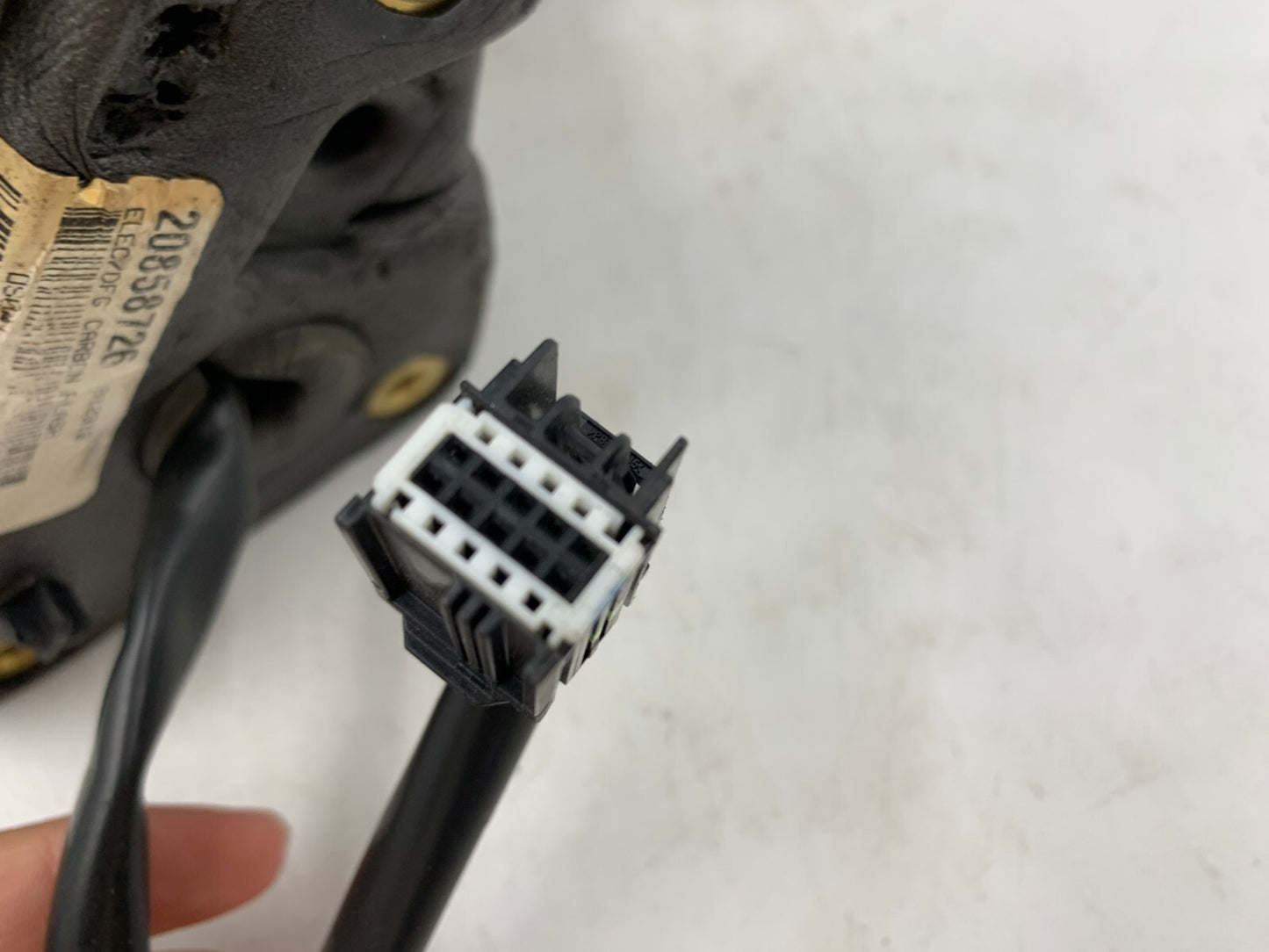 2010-2011 Chevrolet Equinox Passenger Side Power Door Mirror Black OEM B03B04004