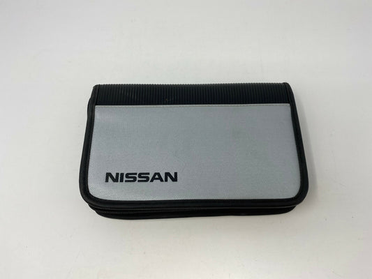 2006 Nissan Maxima Owners Manual Set with Case OEM A04B44076