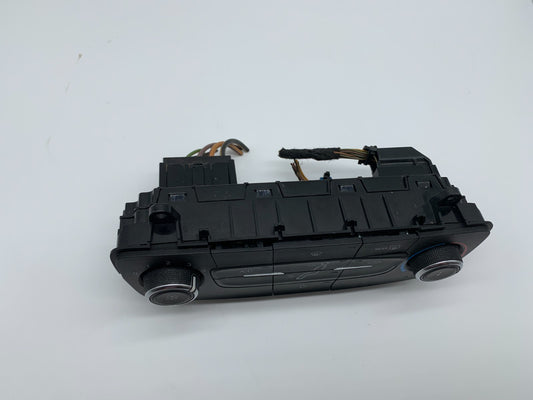 2015-2018 Ford Focus Climate Control AC Heater Unit OEM D02B64017