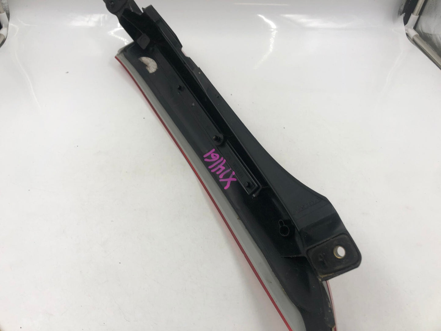 2003-2006 Volvo XC90 Driver Side Upper Tail Light Taillight OEM C04B41008