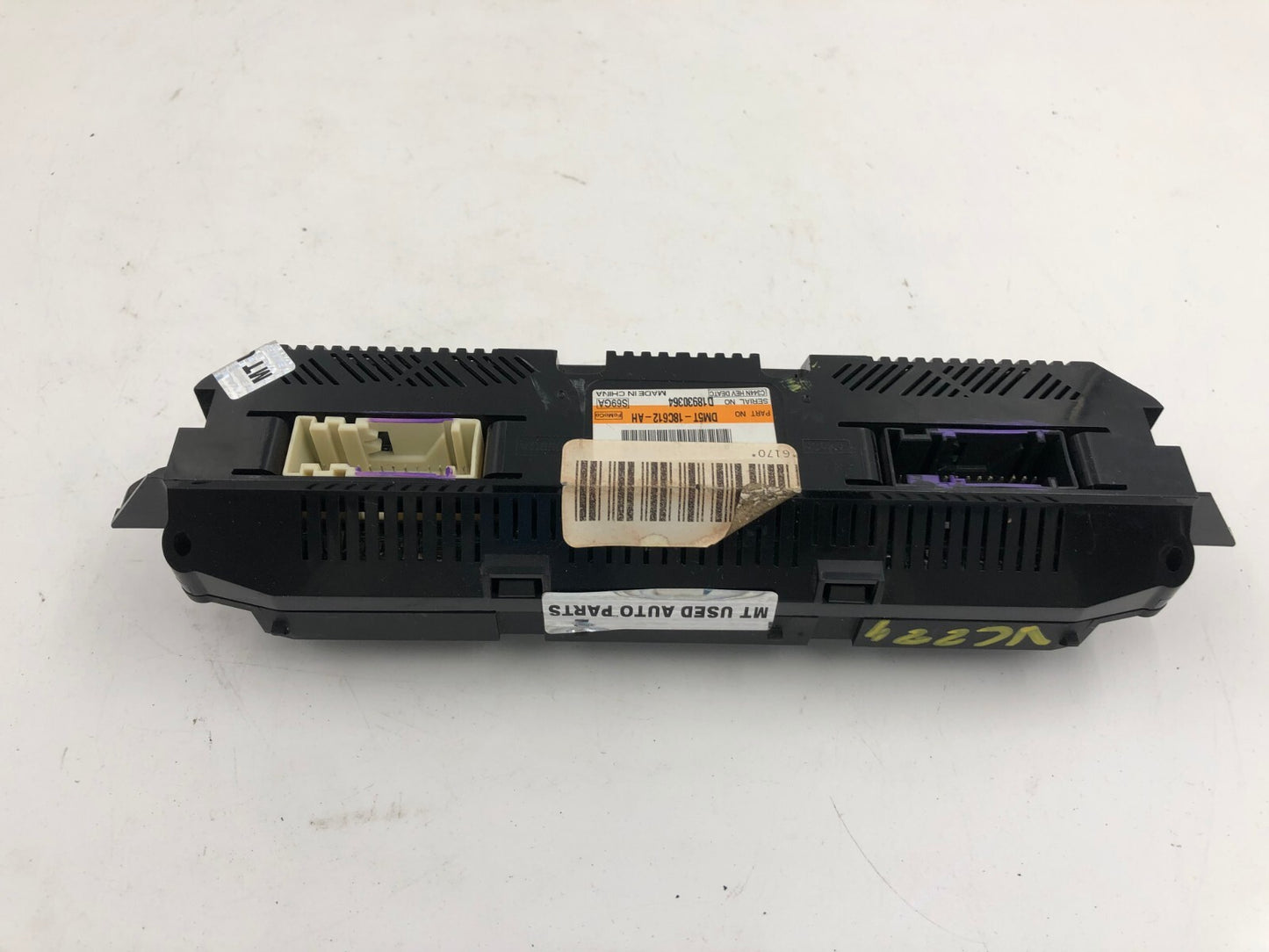 2013-2016 Ford C-MAX CMAX AC Heater Climate Control Unit OEM B04B32083