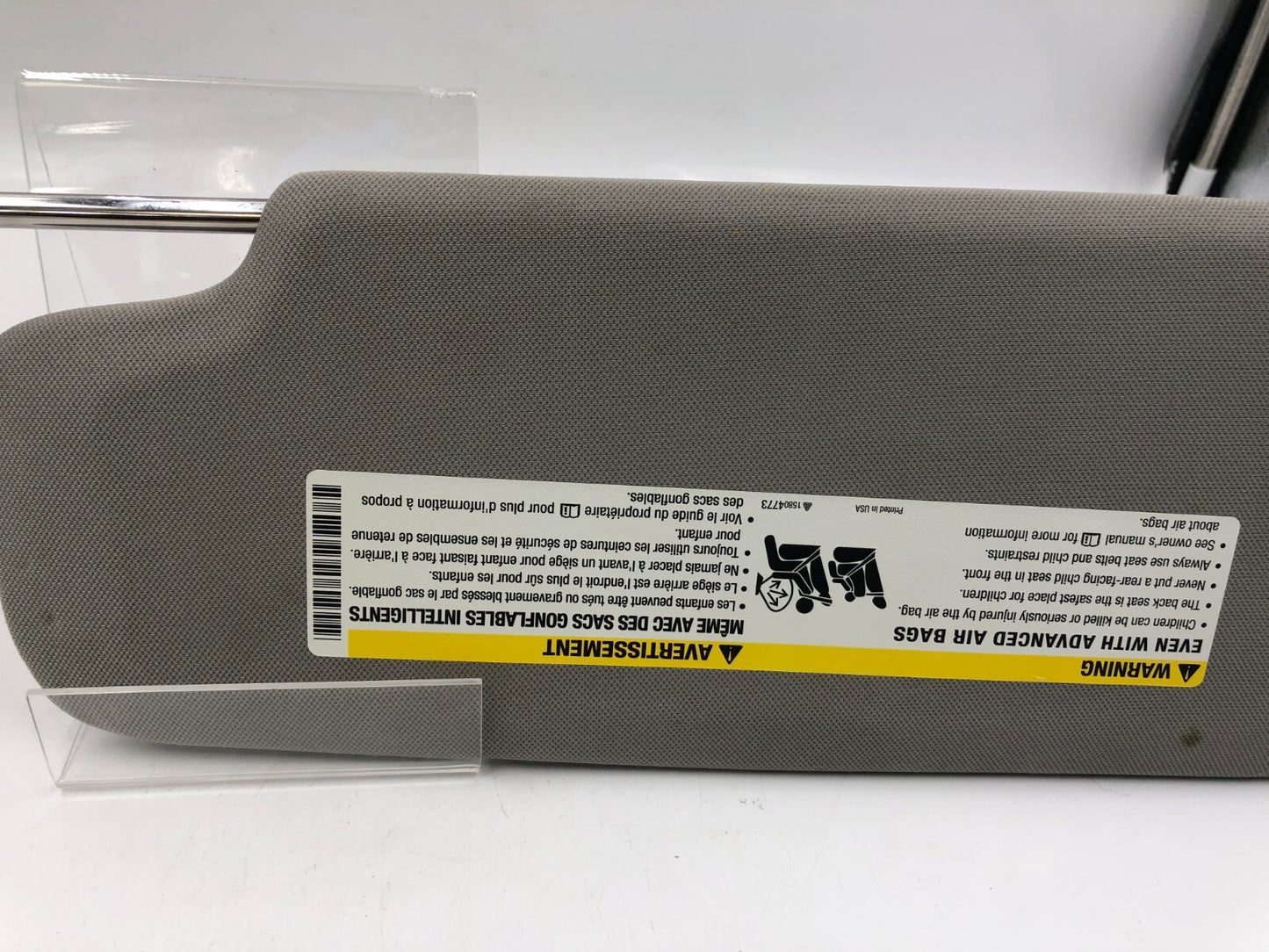 2004-2012 Chevrolet Malibu Passenger Sun Visor Gray OEM B02B03027