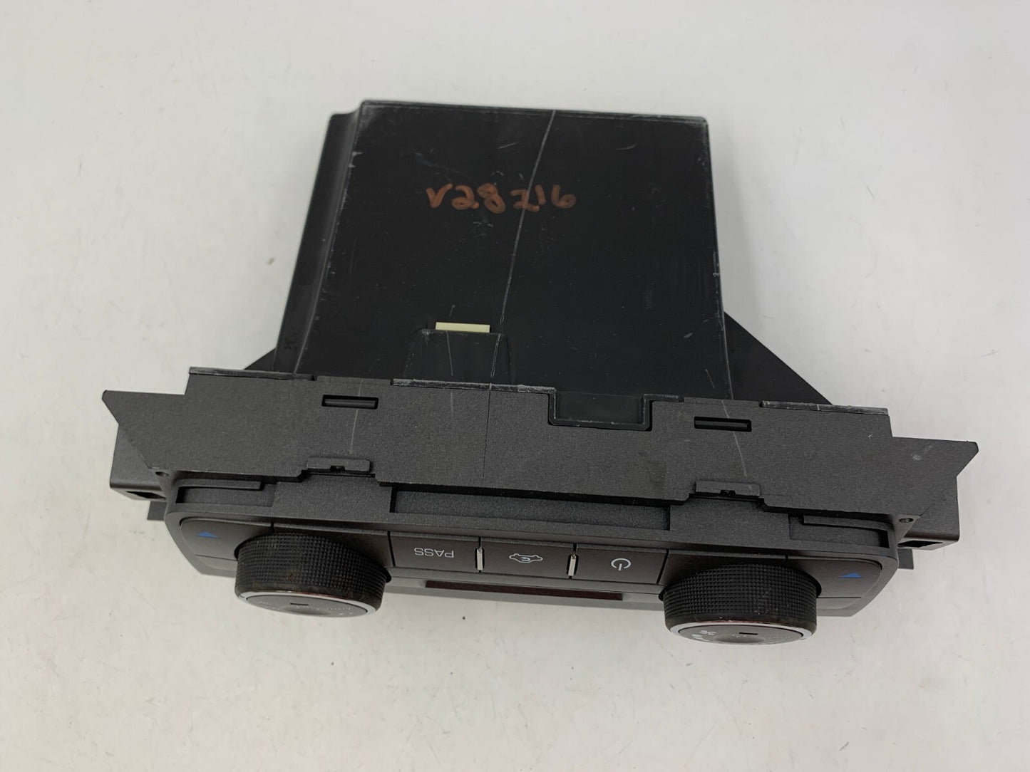 2008-2009 Cadillac SRX AC Heater Climate Control Unit OEM D01B14037