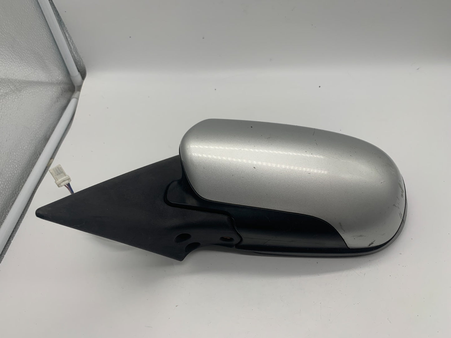 2005-2009 Subaru Legacy Driver Side View Power Door Mirror Silver OEM A02B47061