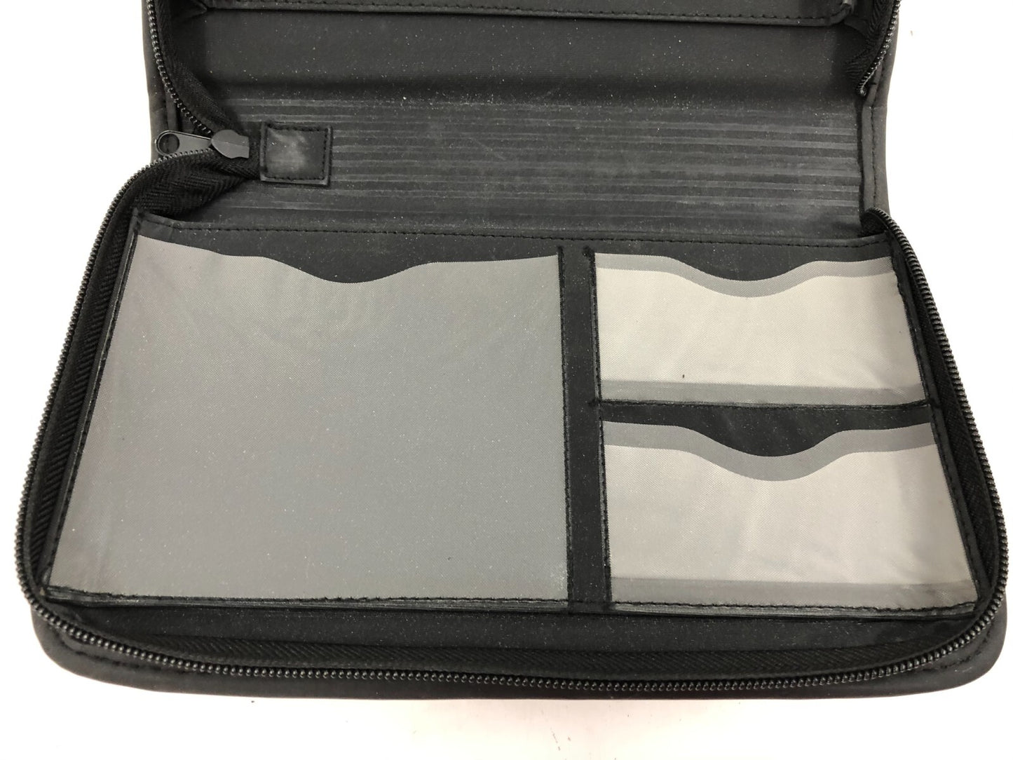 2008 Nissan Sentra Owners Manual Set with Case OEM D02B61006