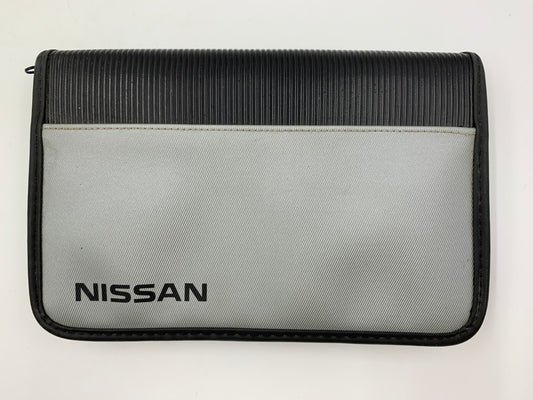 2004 Nissan Maxima Owners Manual with Case OEM C04B41022