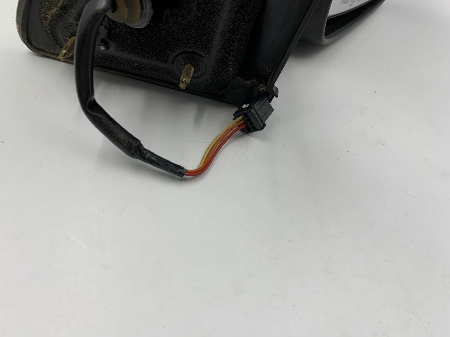 2002-2007 Jeep Liberty Passenger Side View Power Door Mirror Black OEM D04B07042