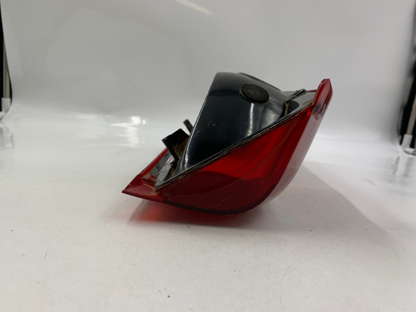 1987-1990 Ford F-250 Driver Side Tail Light Taillight Styleside OEM D04B65004