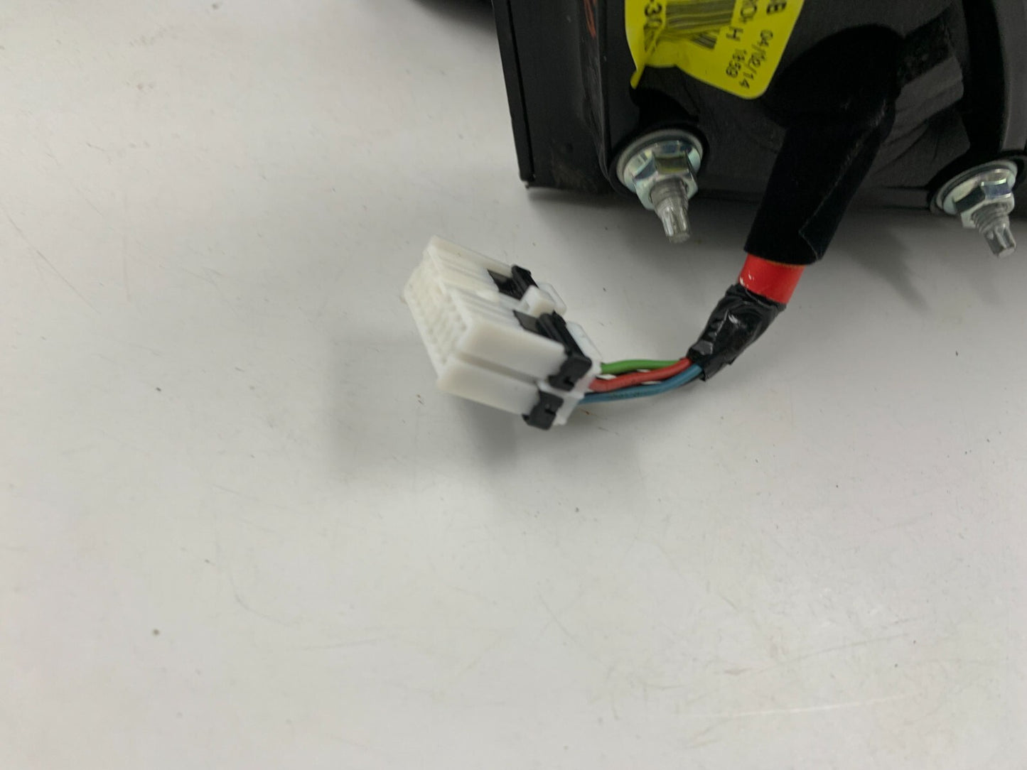 2011-2014 Hyundai Sonata Driver Side View Power Door Mirror Black OEM E03B43023