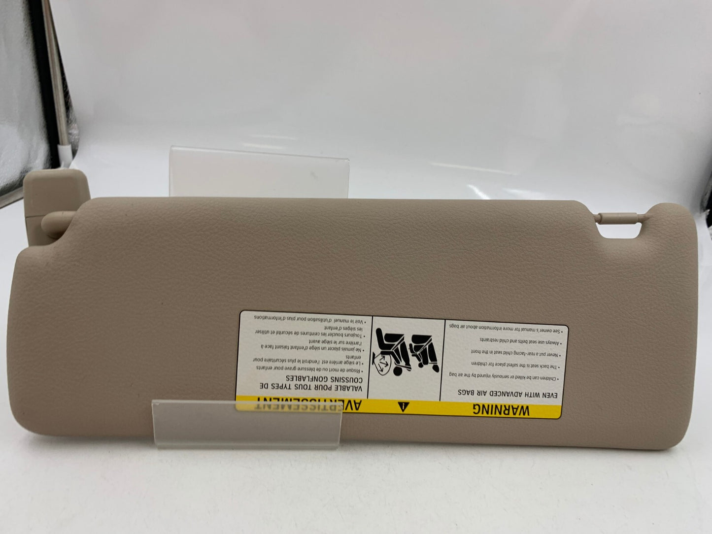 2012-2018 BMW 328i Passenger Sun Visor Sunvisor Beige OEM Illumination E03B66004