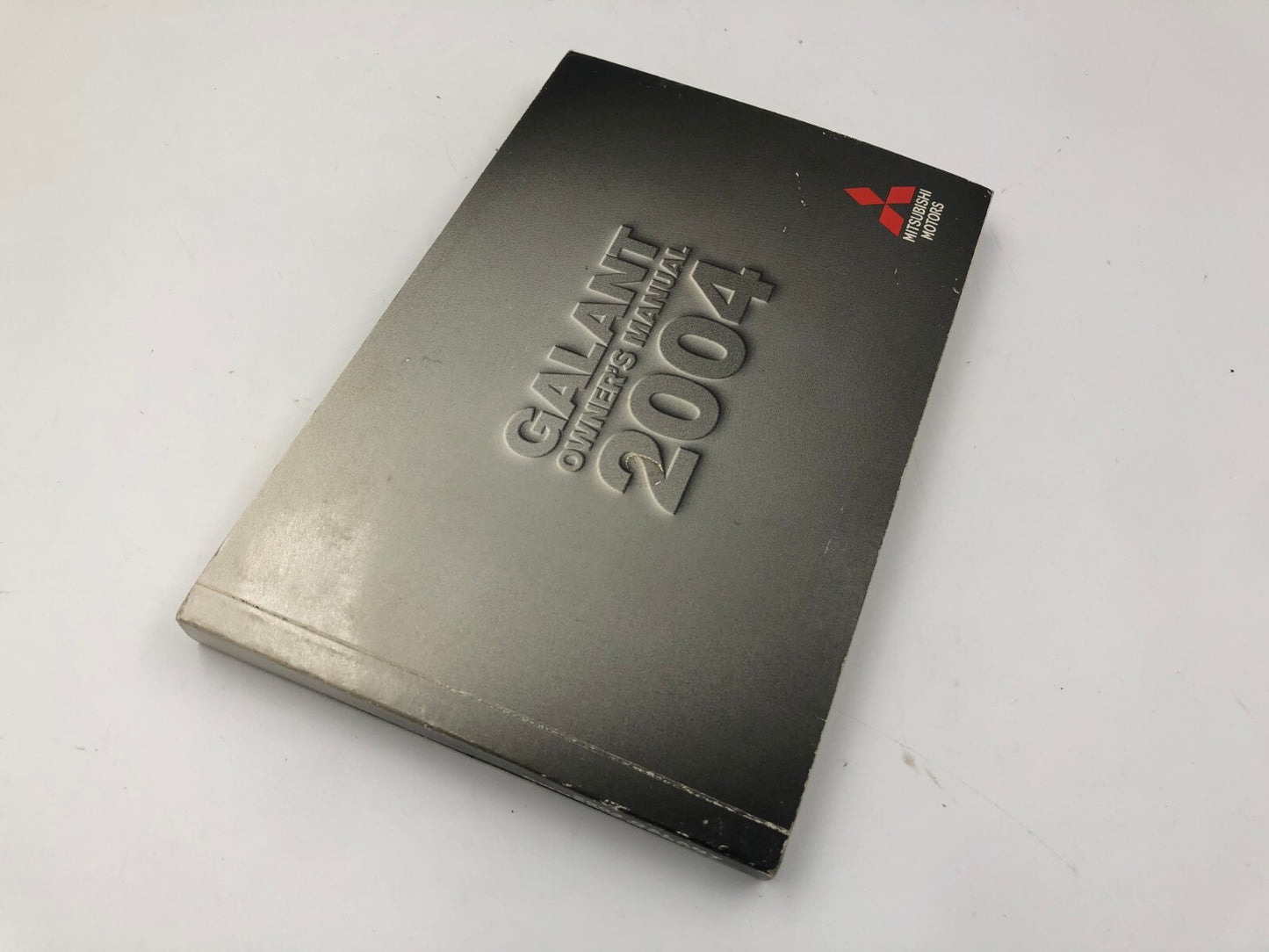 2004 Mitsubishi Galant Owners Manual OEM B04B45030