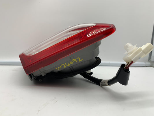 2010-2011 Toyota Camry Passenger Side Trunklid Tail Light Taillight C01B26017