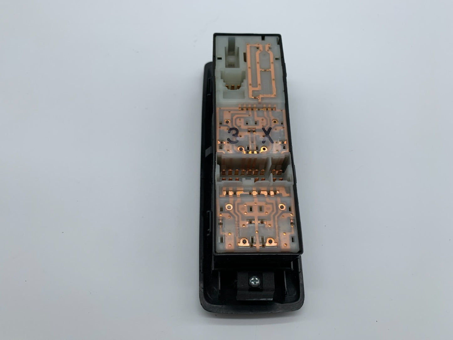 2011-2015 Nissan Rogue Master Power Window Switch OEM B04B04070