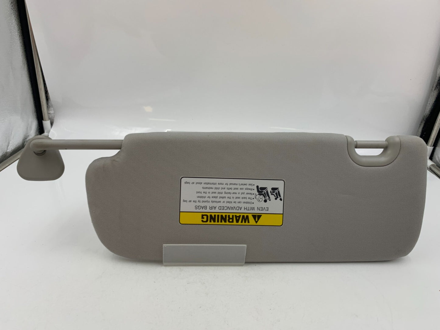 2013-2019 Hyundai Santa Fe Passenger Sun Visor Sunvisor Gray OEM D02B70007