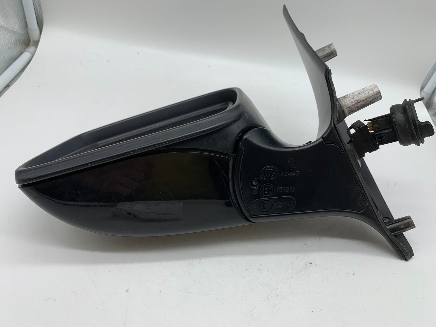 2012-2013 BMW 528i Driver Side View Power Door Mirror Black OEM B04B01005